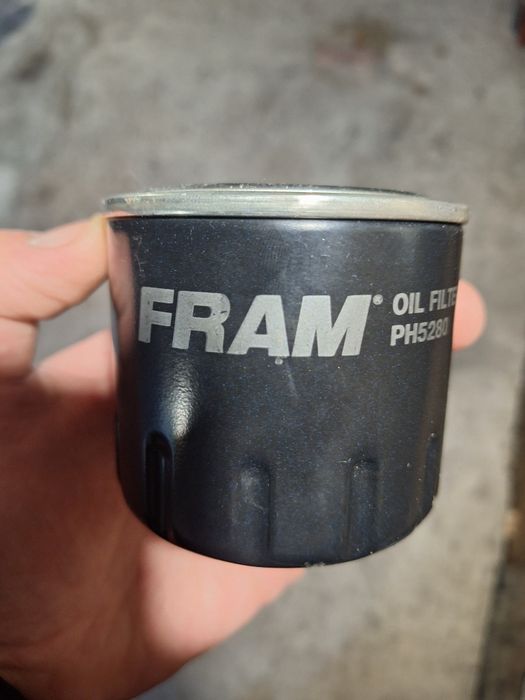 Масляний фільтр на авто Subaru PH5280