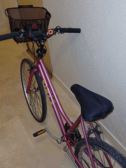 Bicicleta de senhora