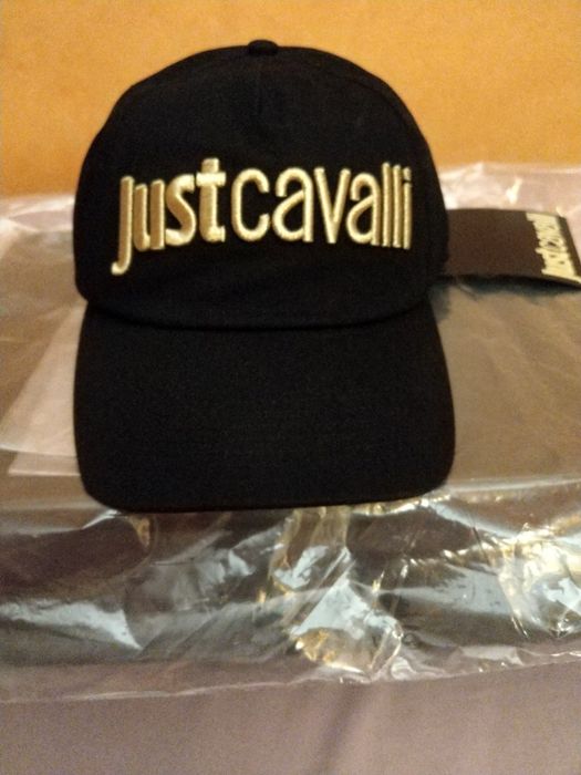 Wyprzedaż czapka męska Just Cavalli.