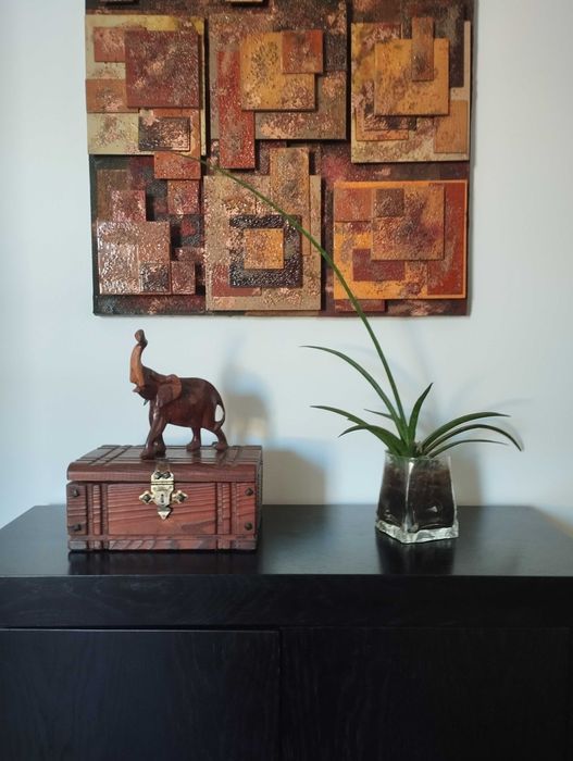 Estatueta de Elefante em Madeira Maciça