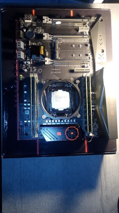 X99 Titanium D3 2011-3 Xeon E5-2676v3 + 4x8 (32Gb) Samsung ECC REG