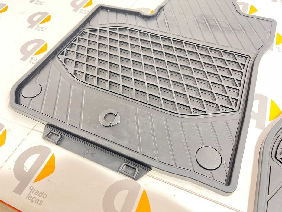 Tapetes borracha Smart Fortwo 453 originais NOVOS
