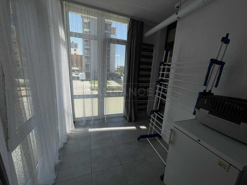 Цікава 3кімнатна квартира в низькоповерховому будинку