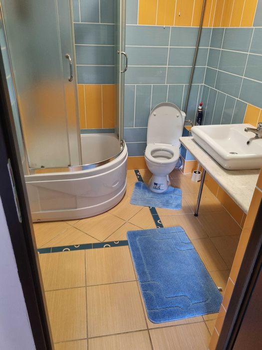 Wynajem długoterminowy .