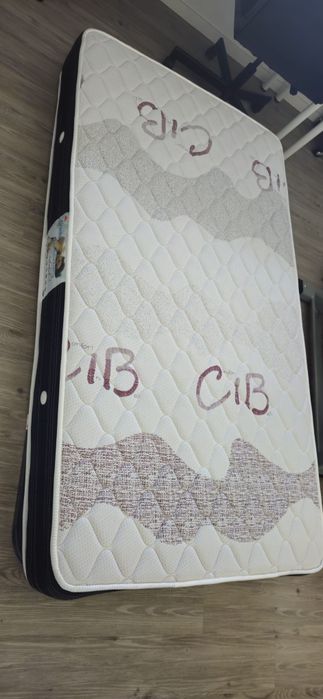 Colchão e estrado 105x190