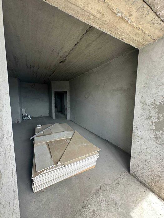 Продаж 3-х кім квартири в зданому будинку Богородчани