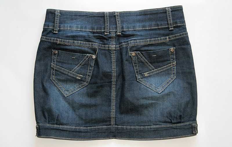 Jeansowa mini spódniczka rozmiar M