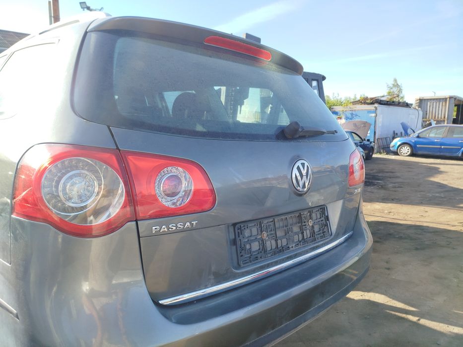 Passat B6 klapa tył tylna kompletna stan bdb wysyłka