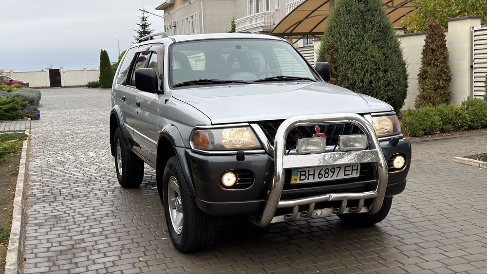 Продам Паджеро Спорт 3.0 бенз 163т пробег!