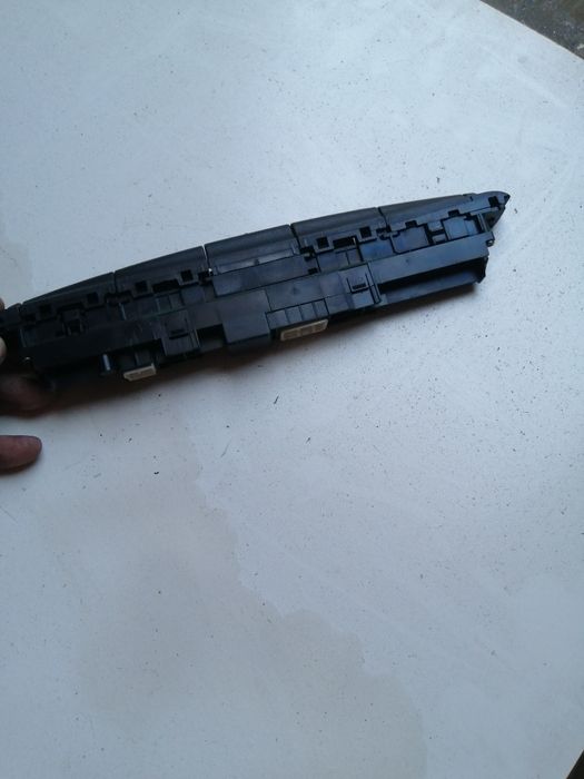 Vendo botões de consola e luz matricula Fiat bravo brava