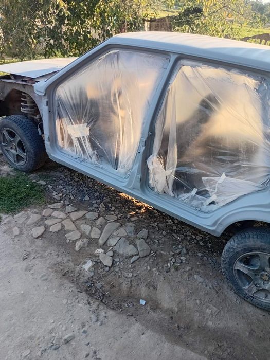 Поварка автомобілів, піскоструй рижиків