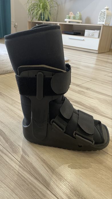 But ortopedyczny orteza stawu skokowego