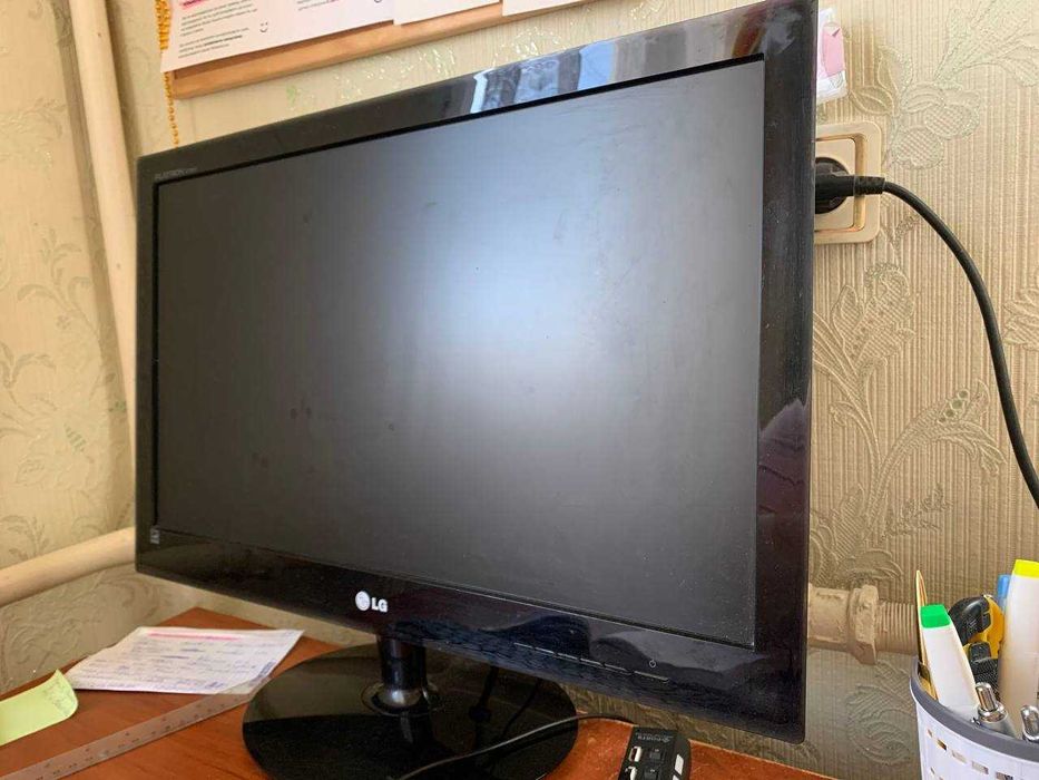 Монітор/монитор Lg FLATRON e2340T 23"-24"