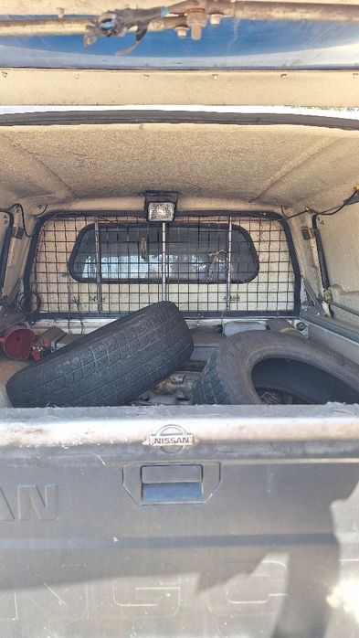 Nissan Navara 2.5 дизель 4×4 -1999