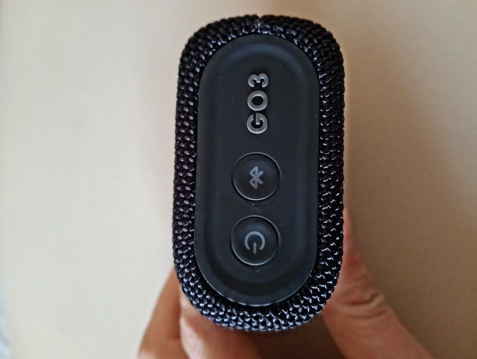 Колонка JBL GO3.