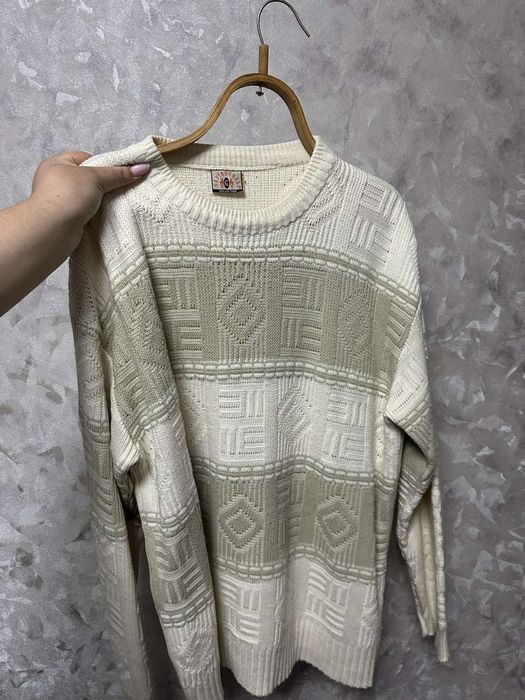 Продам чоловічі світера, в'язані, стан нових.