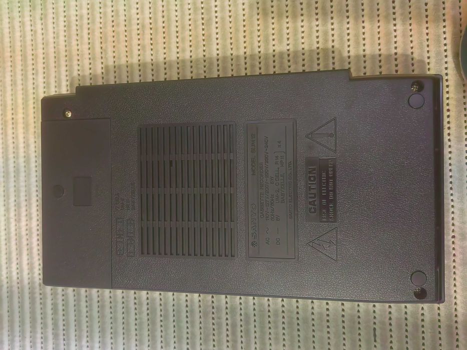 leitor cassetes sanyo