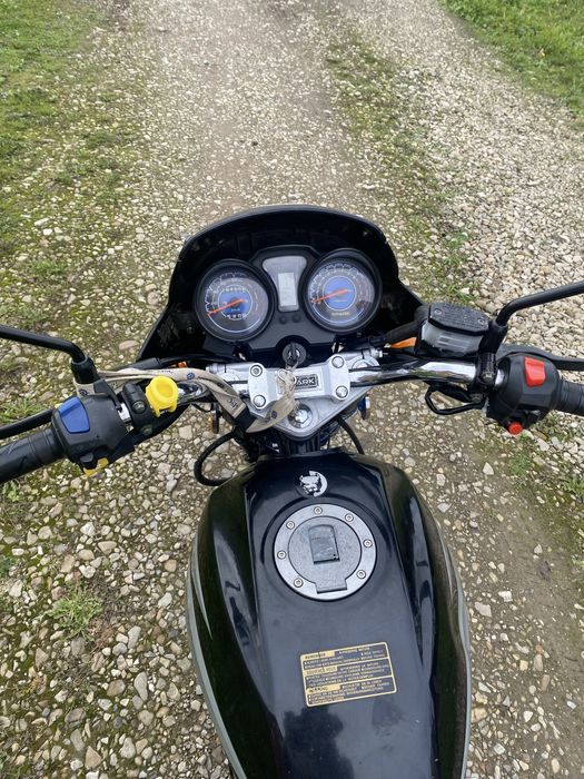 Продам мотоцикл Spark sp200r-25