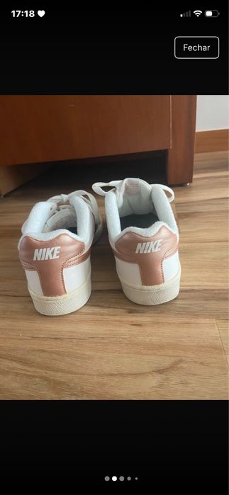 Sapatilha Nike branca
