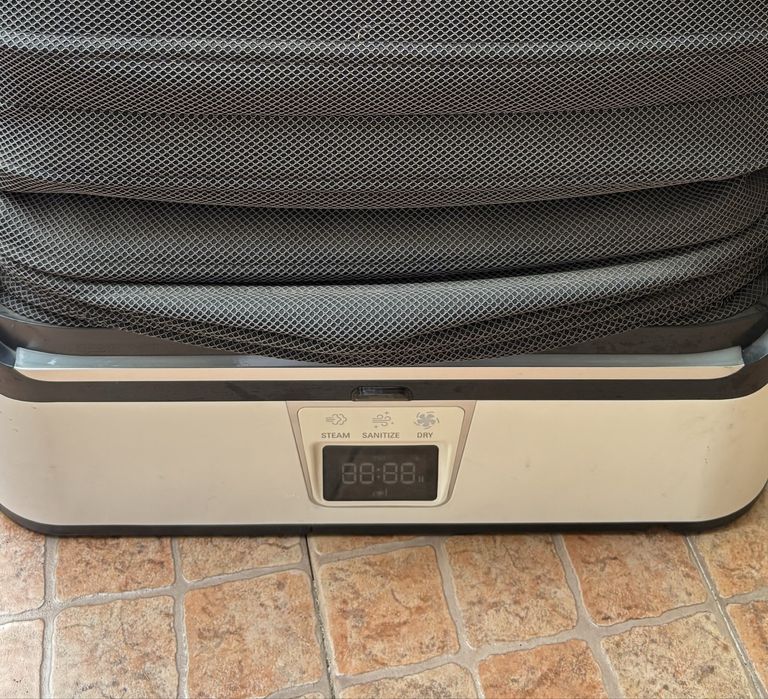 Vaporizador / Armário de Roupa Rowenta Steam Care – Desinfeta e Seca