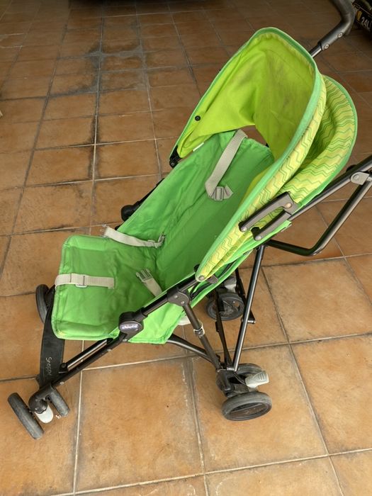 Carrinho de viagem chicco