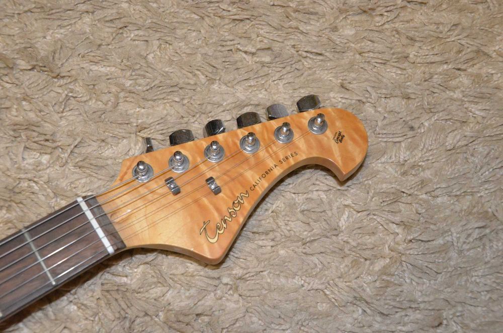 Електрогітара Tenson California Series - аналог Stratocaster, Чохол