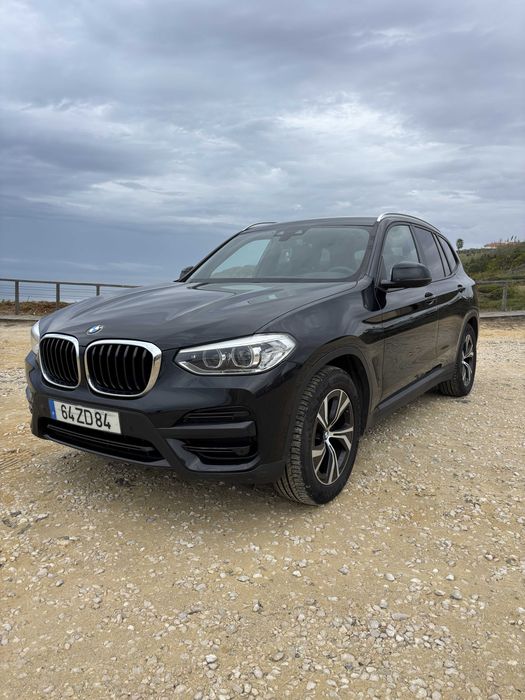 BMW X3 sDrive18d Automático | Nacional | 08/2019 | Volante M