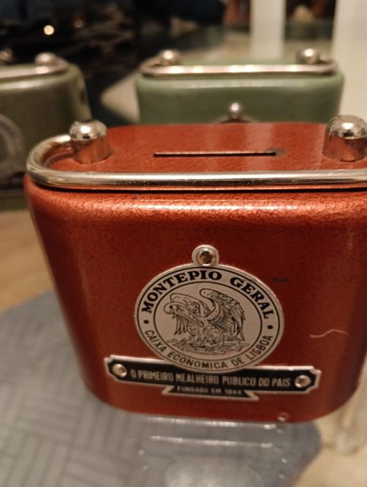 Mealheiros Montepio geral