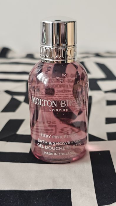 Molton Brown Fiery Pink Pepper, żel pod prysznic 50 ml