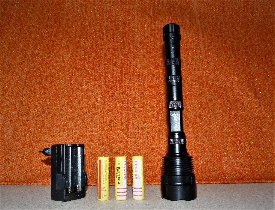 KiT Lanterna Cree 3x led 3800Lm + 3 baterias + carregador