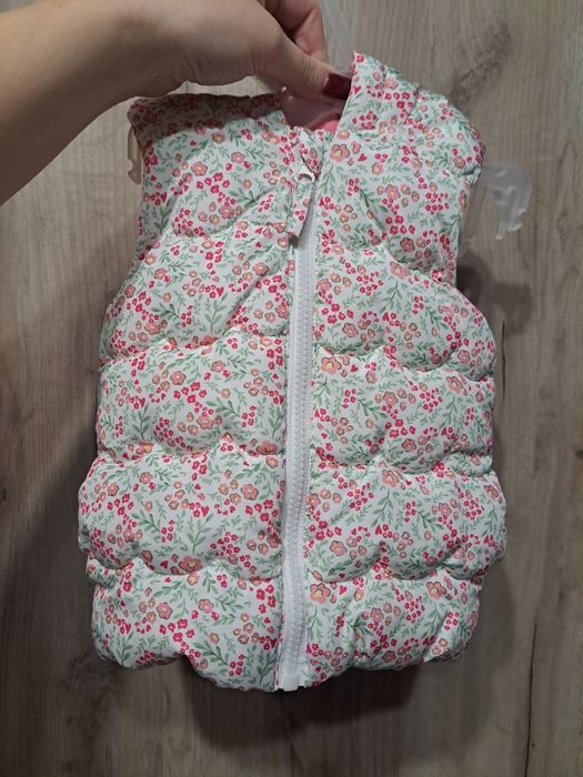 Жилета для дівчинки