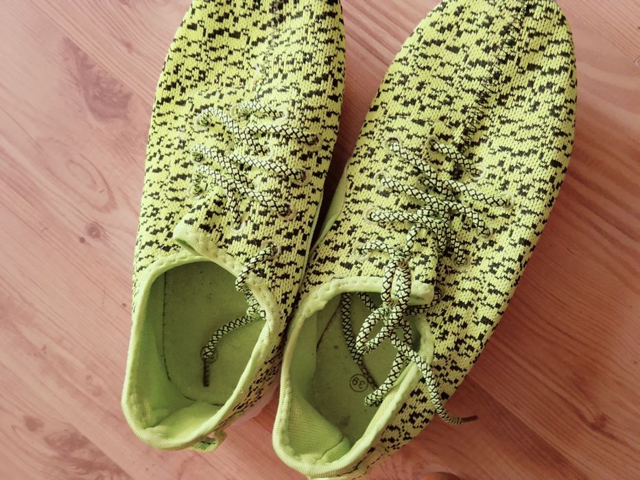 Buty damskie sprzedam 39