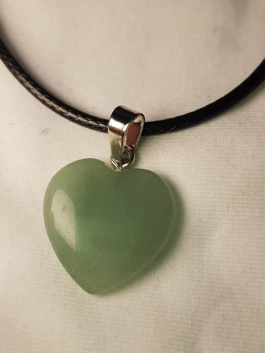 Colar pendente pedra cristal coração * várias pedras