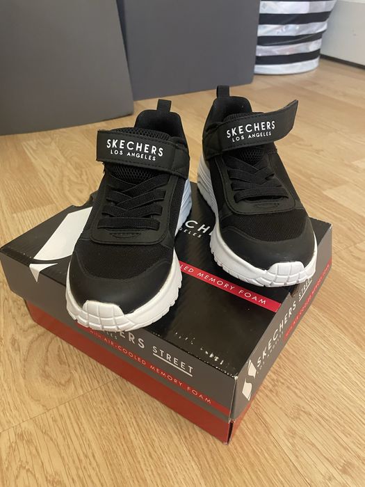 Дитячі кросівки Skechers Street Los Angeles (з устілкою Air-Cooled Memory Foam)