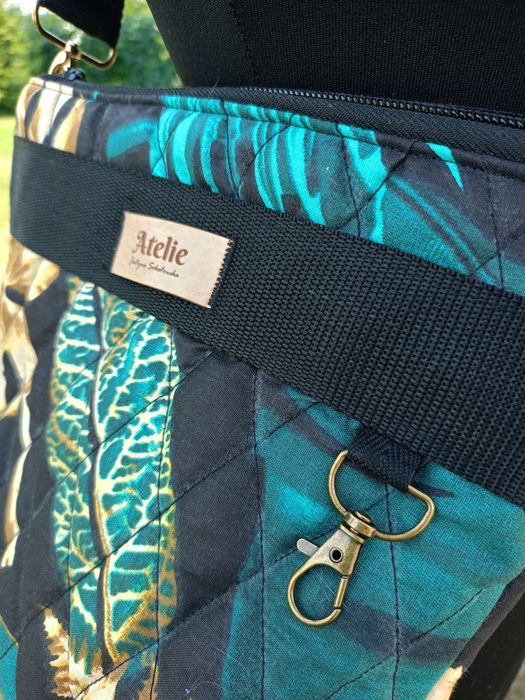Torebka handmade w liście – szyta ręcznie Atelie Justyna Sokołowska