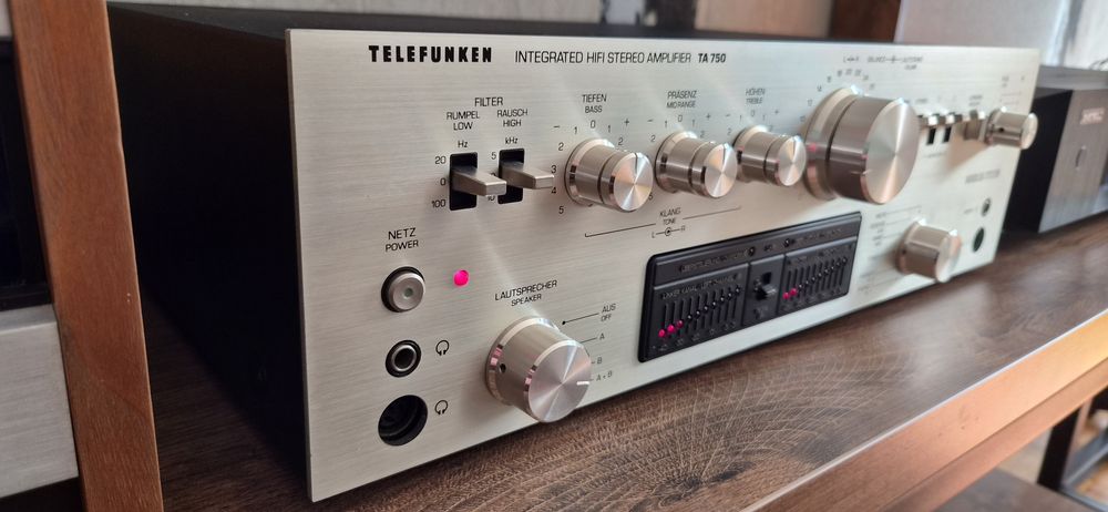 Telefunken TA 750 - wzmacniacz zintegrowany - po serwisie