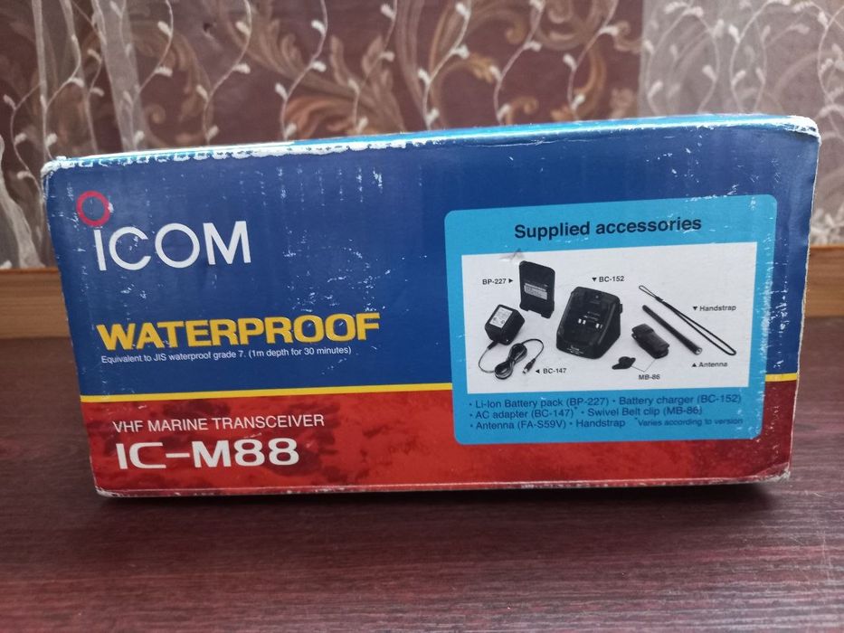 Рация ICOM  iC-M88
