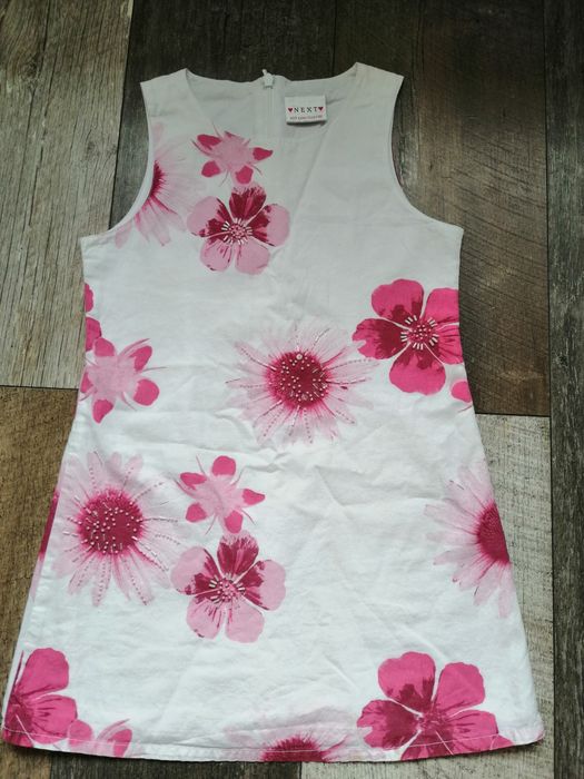 Sukienka z koralikami Next 104-110cm.