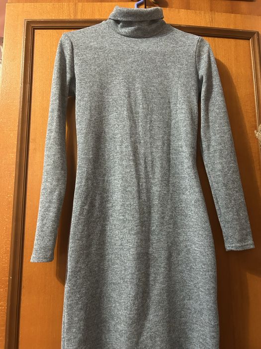 Теплое длинное платье