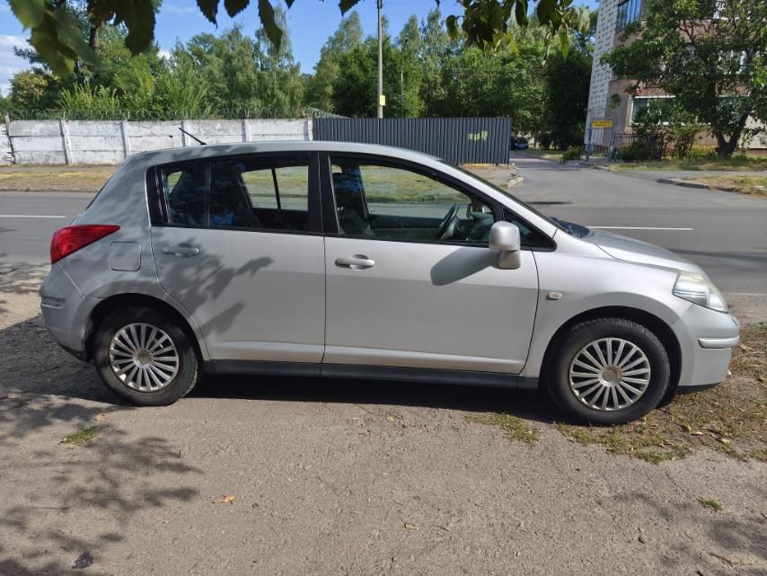 Nissan TIIDA 2008 VIN 3N1FCAC11UL450587 фото оголошення 5 з 21
