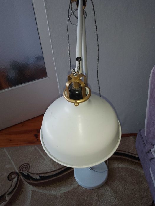 Sprzedam lampki ,zyrandole