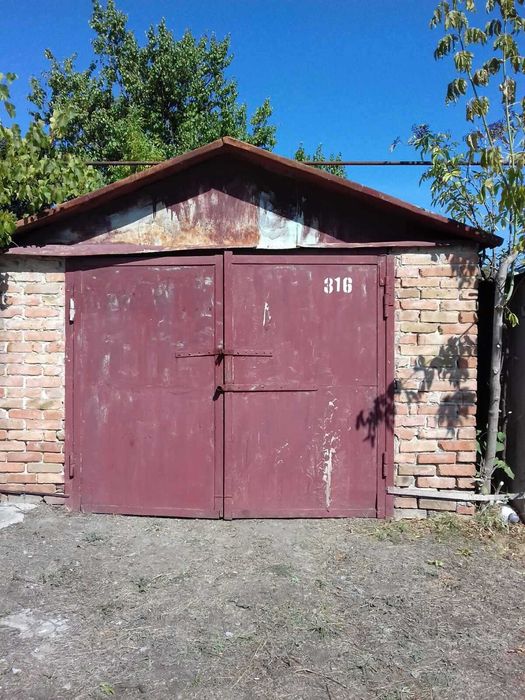 Продам гараж у хорошому стані. Торг