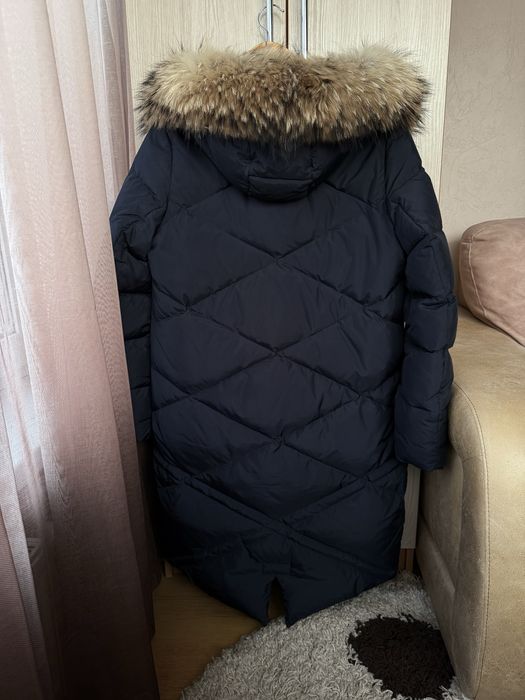 Зимовий пуховик р. М