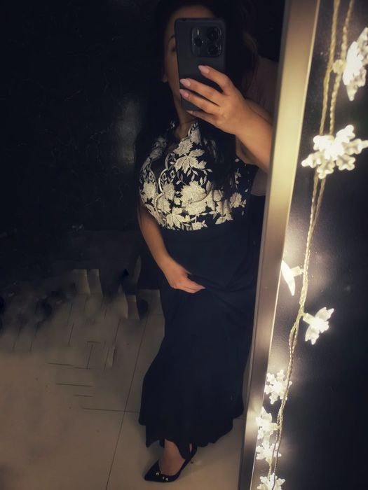 Suknia sukienka elegancja stylowa SUPER CENa