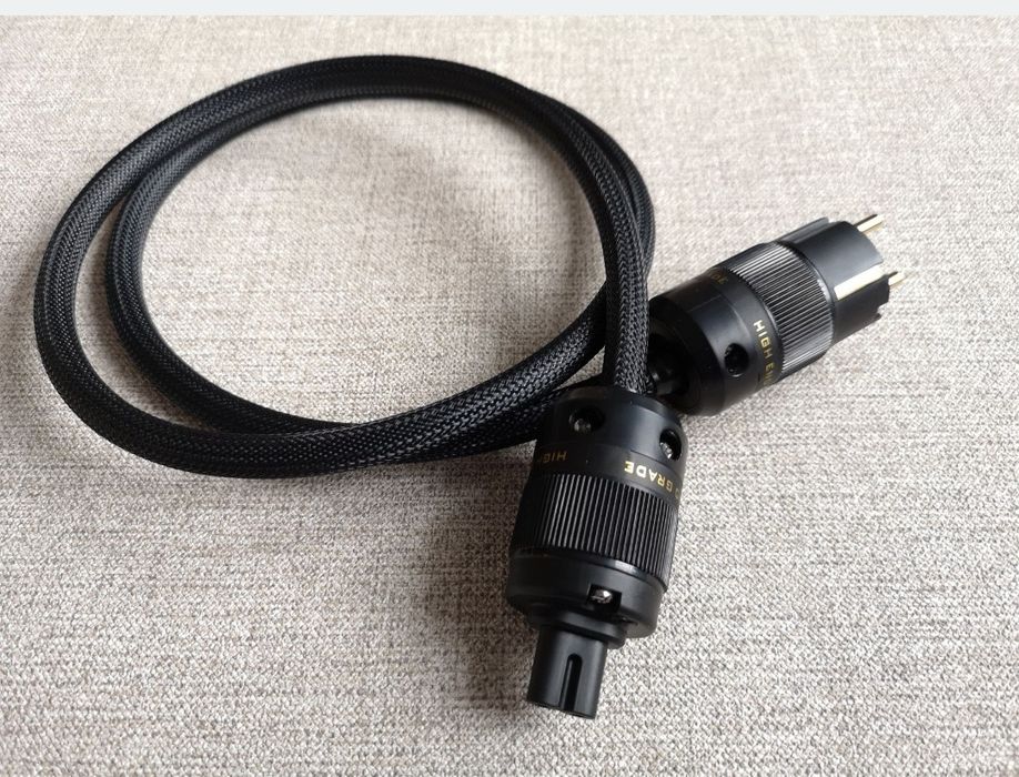 Kabel zasilający audio ÓSEMKA. Melodika 3x1.5mm dł 1.25m.