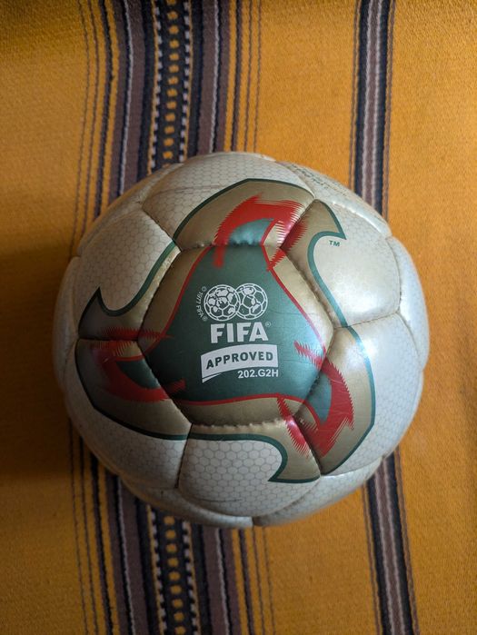 Piłka meczowa Adidas Fevernova 2002