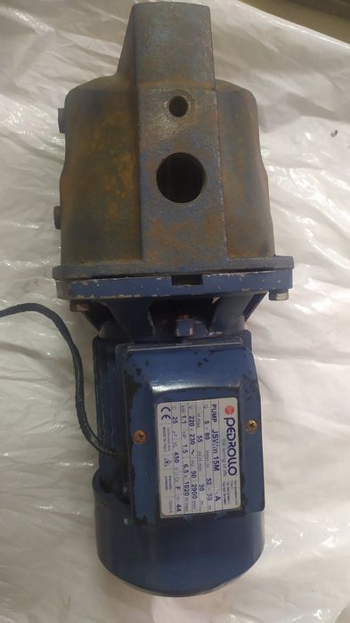 Насоси водяні.Три штуки