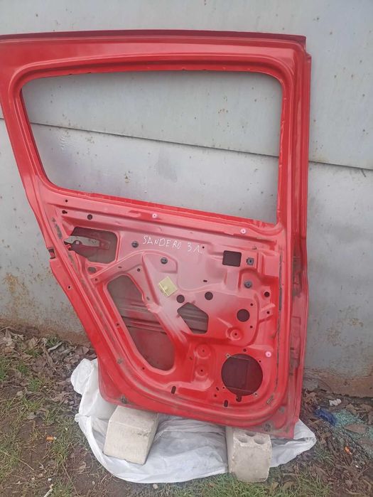 Дверері задні дача сандеро 1