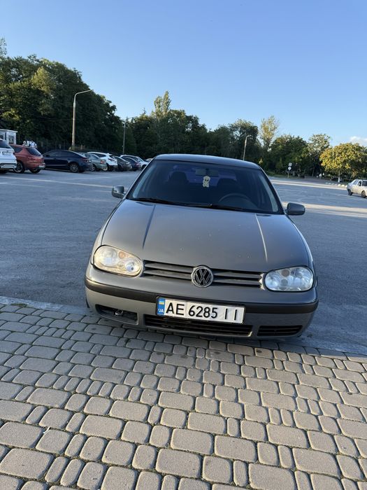 Volkswagen Golf IV (Mk4) 1998 р. 1.4 Газ/Бензин