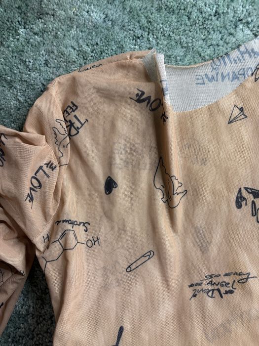 Прозорий бежевий боді з надписами S розмір